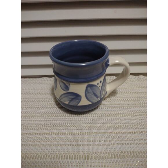 Pfaltzgraff VILLA FLORA Blue Leaf Flowers Band Stoneware Coffee Mug Cup - Picture 3 of 7